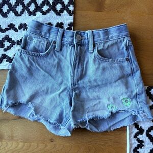Old Navy denim Jean cutoff shorts flower embroidered fetal kids girls 10